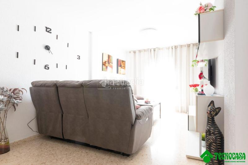 Foto 75eda68b-2b1a-4228-a547-c0953ea6e09b. Appartamento con parcheggio in Centro Alhaurín de la Torre