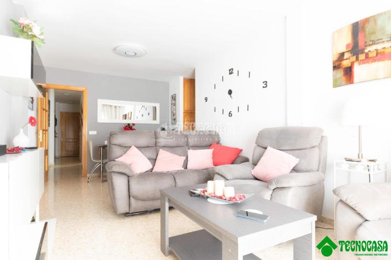 Foto ec695903-670d-4b1f-aec9-65e7da404342. Appartamento con parcheggio in Centro Alhaurín de la Torre