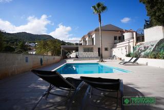 Casa en Pinos de Alhaurn. Casa en venta en alhaurn de la torre