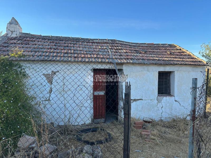 Foto 0bb1420f-482e-420d-b8cf-e7839402fb3f. Fondo rustico in Buenavista-Lauro Golf Alhaurín de la Torre