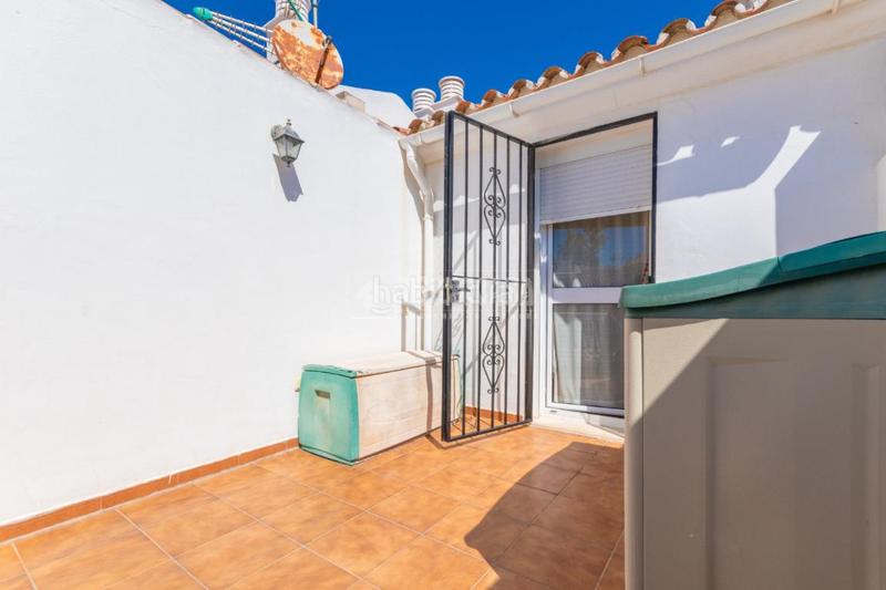 Foto 28e06412-7774-4e76-8b5e-347a45077c46. Maison jumelée dans Guadalmar Málaga