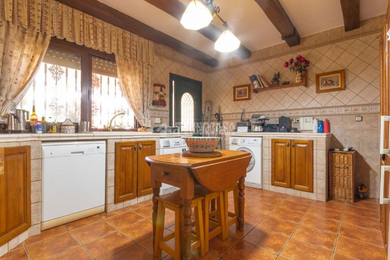 Foto 54a8e390-b10f-4230-b916-9971a949d60c. Casa amb aparcament piscina a Pinos de Alhaurín Alhaurín de la Torre