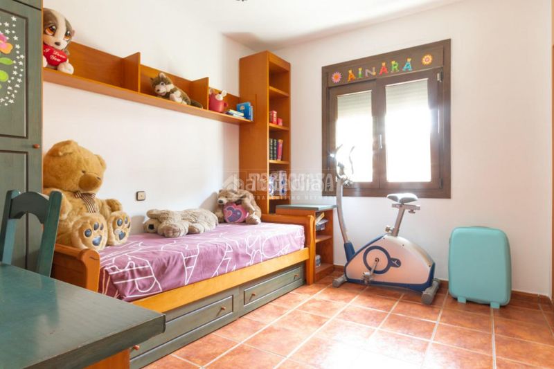 Foto 5f8deb94-cd4f-436f-909f-d25c887a763a. Casa amb aparcament piscina a Pinos de Alhaurín Alhaurín de la Torre