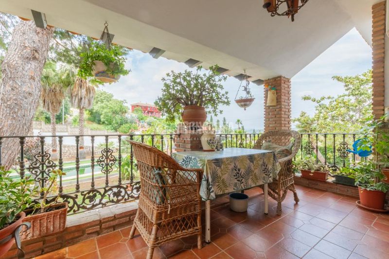Foto 75c9b4e9-1726-4dc0-9780-f3a3189c8ac2. Casa amb aparcament piscina a Pinos de Alhaurín Alhaurín de la Torre
