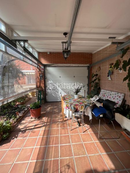 Foto 3765aeb2-6bd5-4340-b77e-f192edcdefcc. Casa aparellada amb aparcament a Casco Histórico Rivas - Vaciamadrid