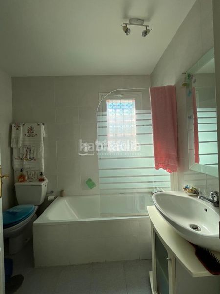 Foto fe03da0e-26c2-4420-9ad5-3574016225ff. Casa aparellada amb aparcament a Casco Histórico Rivas - Vaciamadrid