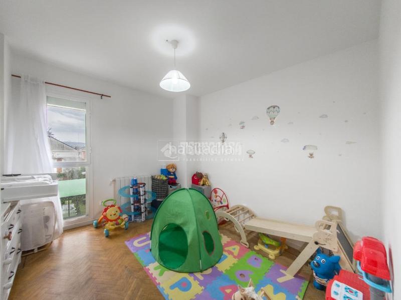 Foto 300e47c0-f374-4e2a-9da5-6e12b13bc328. Casa  en venta en rivasvaciamadrid en Casco Histórico Rivas - Vaciamadrid