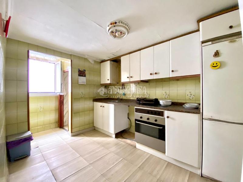 Foto 55b6b6bc-ceba-4978-bb5e-ad546b84c0a0. Piso  en venta en Centro - Ayuntamiento Santander