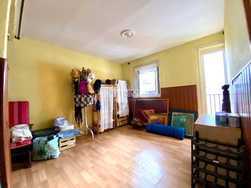 Foto ffe04c77-1ebf-4dac-a2d2-bfba2653b7e0. Piso  en venta en Centro - Ayuntamiento Santander