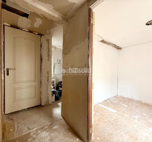 Foto b3bc2fa9-f717-4435-a6e8-83c657914447. Estudi a Centro - Ayuntamiento Santander