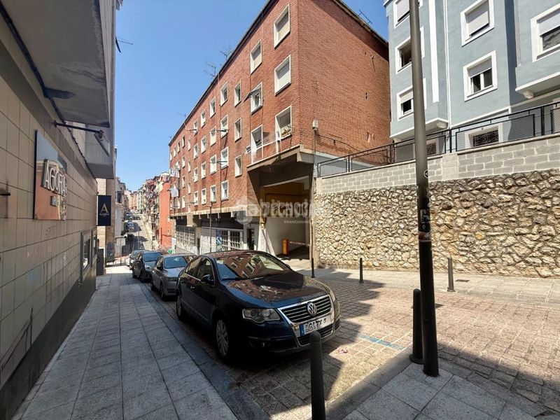 Foto dc50c6f3-8932-4caa-8000-2a7706597f91. Pis amb calefacció a Centro - Ayuntamiento Santander