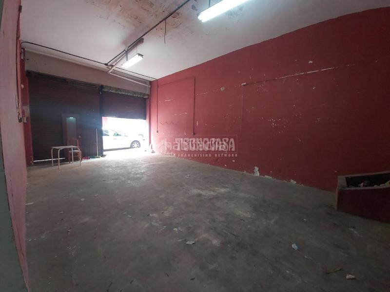 Foto 09884541-a1c7-4dcb-ba39-cec711814069. Local comercial  en venta en Camino de Ronda Granada