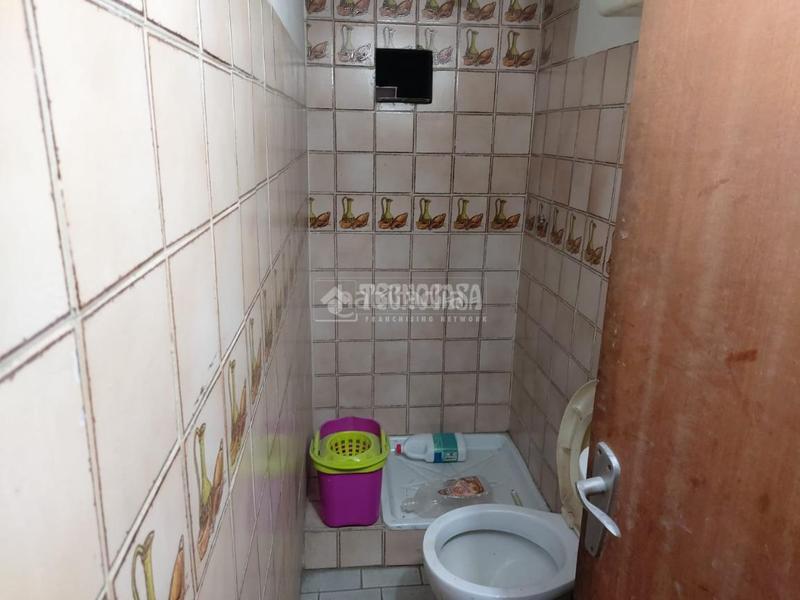 Foto 620ddade-593f-49d4-b4a4-ee5b3475e7ee. Local comercial  en venta en Camino de Ronda Granada