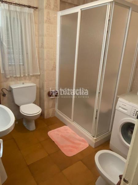 Foto 38bb542a-0c9b-4e62-bec2-1dc2cbf087e6. Appartement dans Rosaleda - Juventud Granada