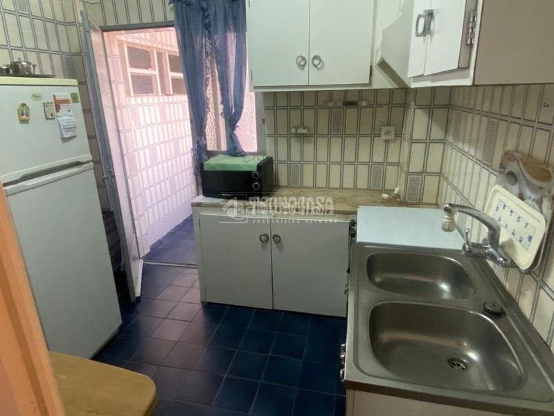 Foto 3bef9cc1-5f9e-4401-ac90-89f9cf40d9ec. Appartement dans Rosaleda - Juventud Granada