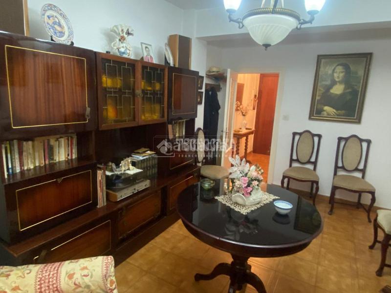 Foto 6498df33-28bd-4465-b220-100534118853. Appartement dans Rosaleda - Juventud Granada