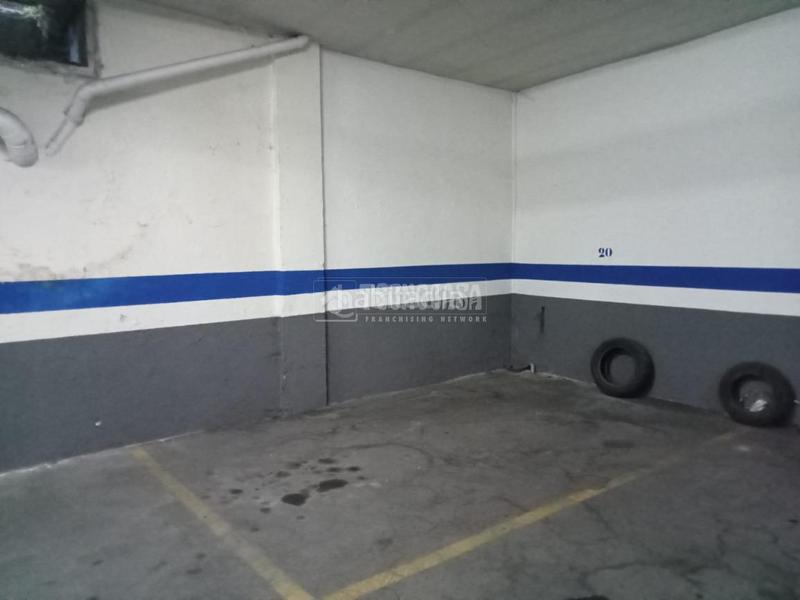 Foto 6f3d67f0-5425-42cb-9c53-e8a21d53cccf. Posto auto in Camino de Ronda Granada