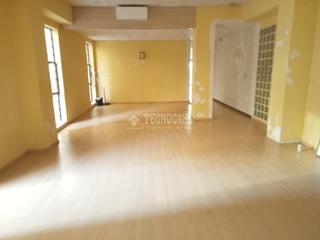 Local Comercial en Cam. de Rda.
