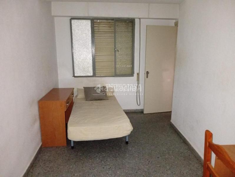 Foto 1dcea4ea-8875-4cb3-ab3a-7123ddd53257. Etagenwohnung in Centro - Sagrario Granada