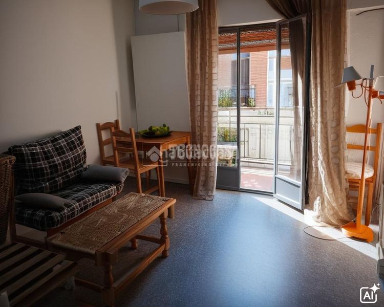 Foto 435a7afe-f4bf-4302-a75c-99d75963c011. Pis a Centro - Sagrario Granada