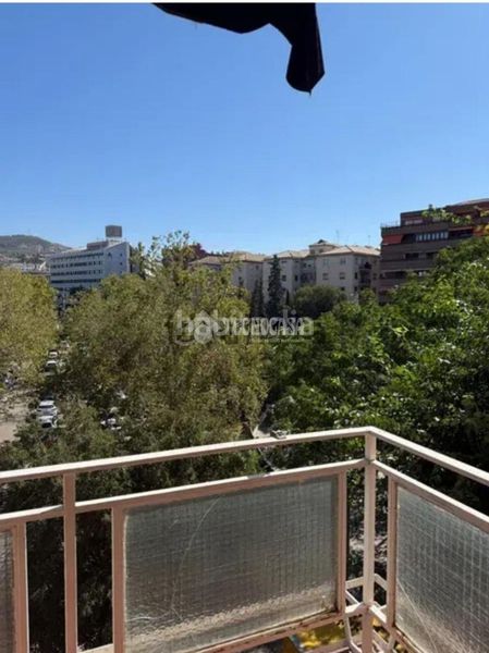 Foto f26445a3-69ce-42b1-9771-79b7f5b9e2e0. Pis a Camino de Ronda Granada