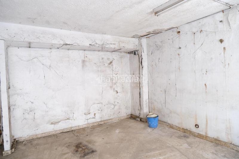 Foto 6b1c012e-f87a-4103-aadc-29d2be037166. Edificio  en venta en Gelves