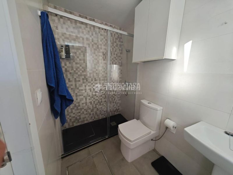 Foto 39326f1a-b96e-4a65-b964-29a3d35fcdab. Casa aparellada a Las Almenas Tomares
