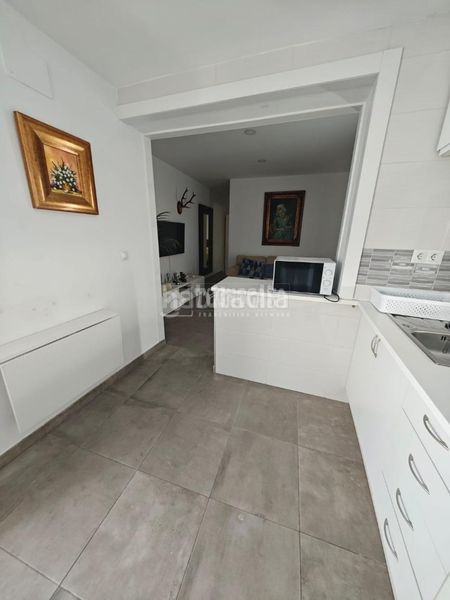 Foto c1380b92-4942-4c06-b7c8-98270842baec. Casa aparellada a Las Almenas Tomares