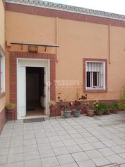 Haus in Castilleja de la Cuesta. Casa en venta en castilleja de la cuesta