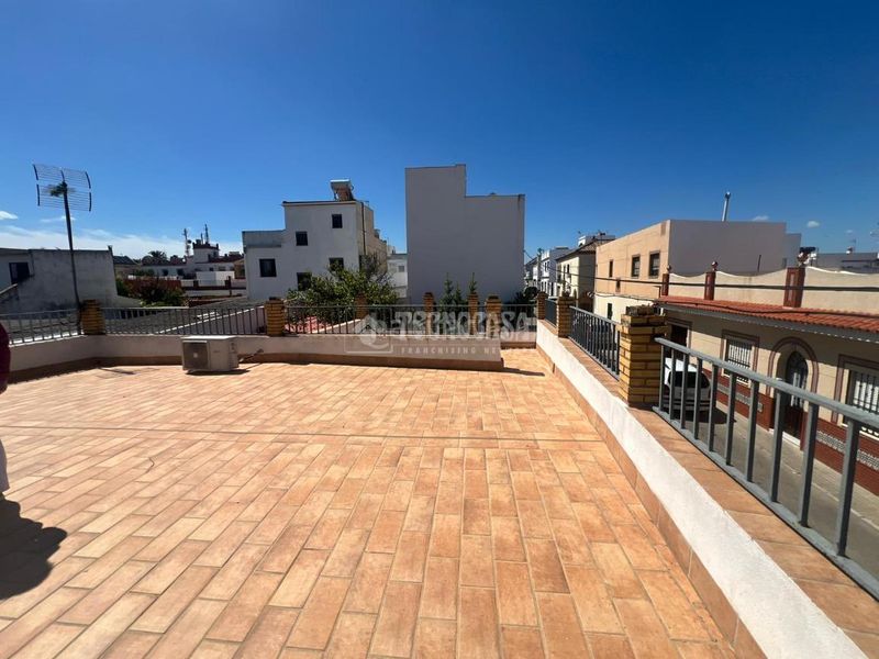 Foto c2fe7459-aa26-417d-a2c5-840e13faed11. Casa a Valencina de la Concepción