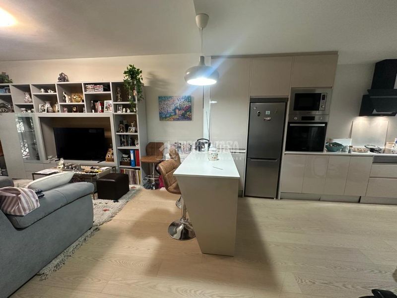 Foto 72f250ca-ed0d-45de-8564-3ae6bb59e847. Piso  en venta en El Cerro Sevilla