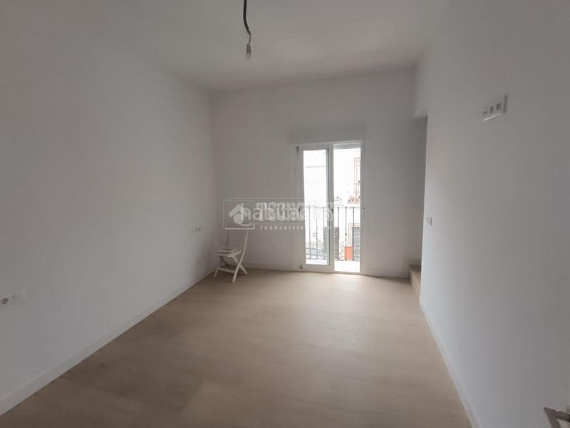 Foto 7372a4a3-7032-4912-9f27-1a58707e18e7. Casa aparellada a El Cerro Sevilla