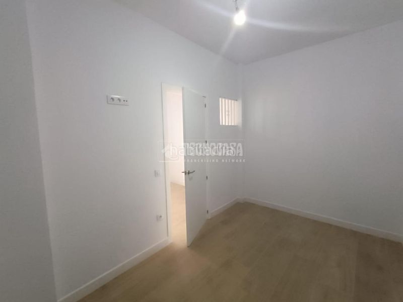 Foto 9df17541-e6c2-4782-9c4e-df6cf4889496. Casa aparellada a El Cerro Sevilla
