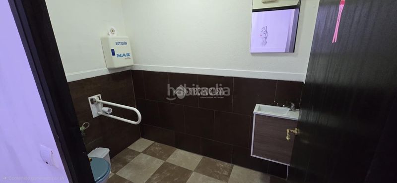 Foto 3f906166-c1dc-4a2b-b038-a264985ad414. Local comercial a La Plata Sevilla