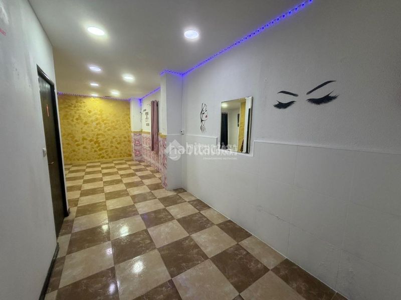 Foto d730a2e2-9ea4-4925-a1e7-50b204d040a3. Local comercial a La Plata Sevilla