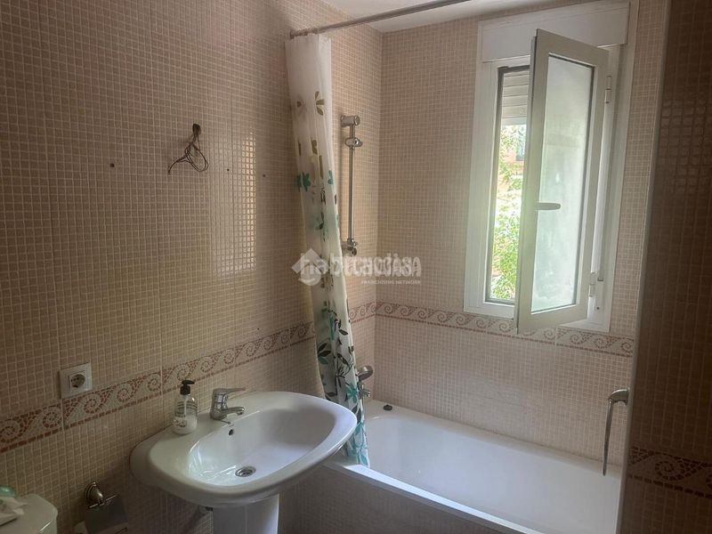 Foto e117fc3c-83ae-4604-9876-36a0a6407b0d. Piso  en venta en El Cerro Sevilla