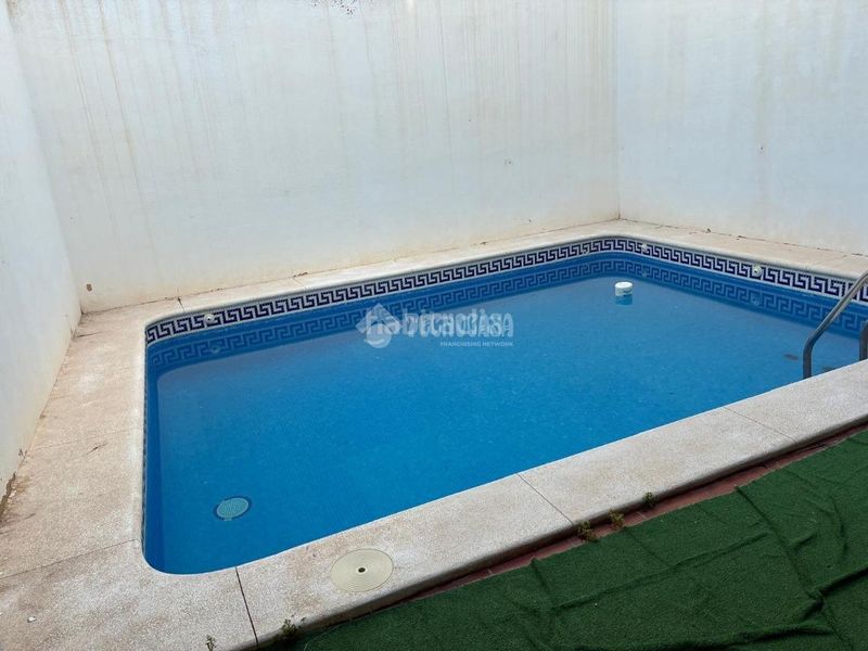 Foto 7736d3d6-4a8a-4c7d-82b6-9c644e9f0a9f. Lloguer àtic amb piscina a El Cerro Sevilla