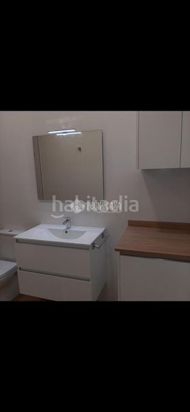 Foto f1f4eea0-ab17-40d0-b27f-31ee85745802. Rent flat in El Cerro Sevilla