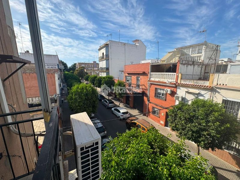Foto 64ad6341-c8b0-442b-b201-b5203a383371. Piso  en venta en El Cerro Sevilla