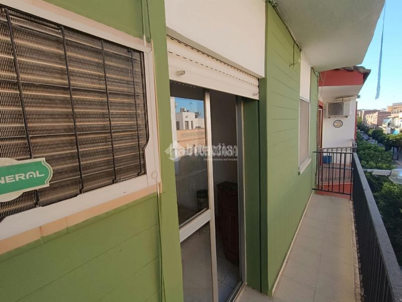 Foto a6327164-e549-4acf-b032-9f6eede58196. Flat in El Cerro Sevilla