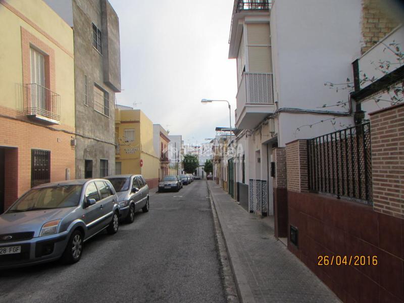 Foto 0617cd54-2c7a-4eb3-93a8-9452e0b6a60a. Lloguer local comercial a El Cerro Sevilla