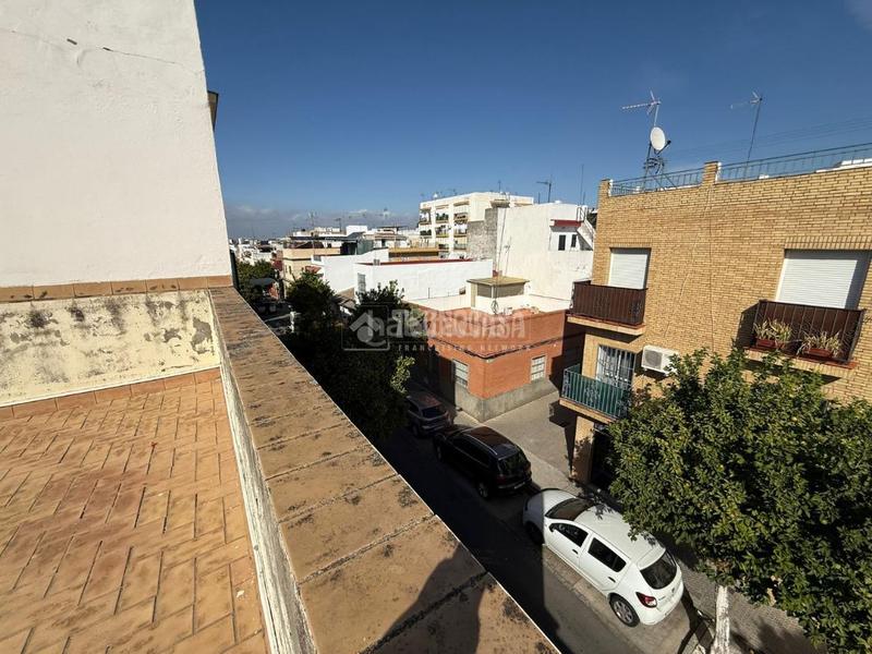 Foto b8e44e3c-defa-478d-837b-de1413abc9ac. Dachwohnung mit heizung in El Cerro Sevilla