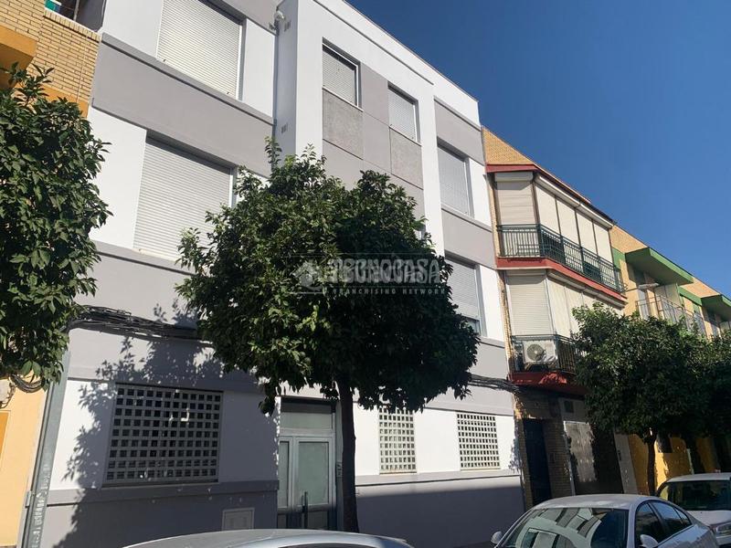 Foto d6775067-033d-4537-9d58-077e39eb1458. Piso  en venta en El Cerro Sevilla