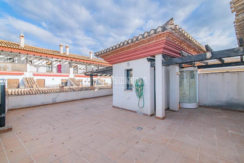 Foto a2b3ce8a-a307-4ddd-8139-57ffd3968ee9. Piso  en venta en la zubia en La Zubia Ciudad Zubia (La)