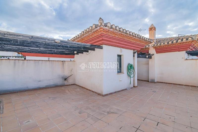 Foto aecacdaa-8256-46ed-8aa5-e3c314d79d87. Piso  en venta en la zubia en La Zubia Ciudad Zubia (La)