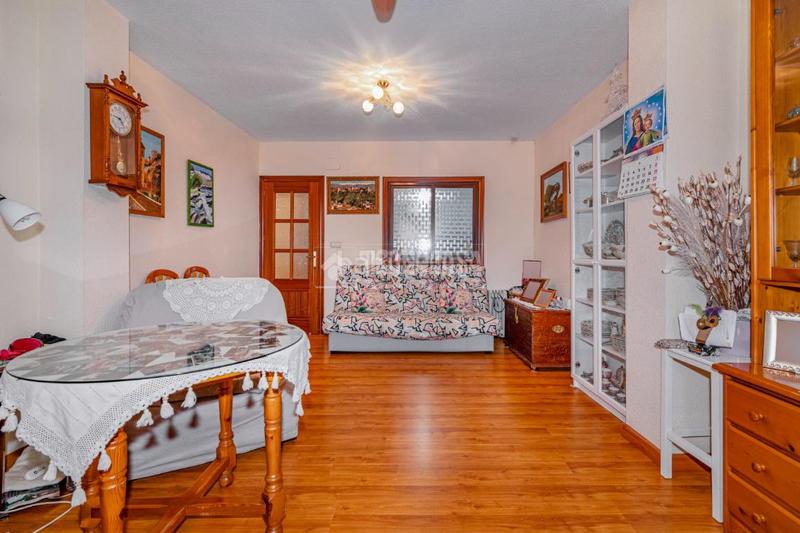 Foto 8faf65de-6ca5-43e5-a334-3d324131445d. Piso  en venta en la zubia en La Zubia Ciudad Zubia (La)