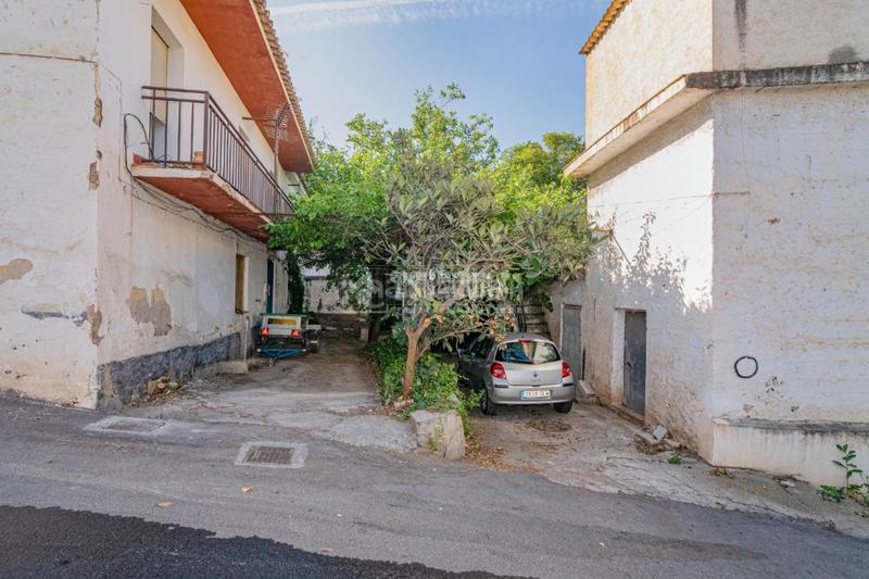 Foto 0c2eac0a-792f-4544-9112-cb0fb9b6bd5e. Casa  en venta en Huétor Vega