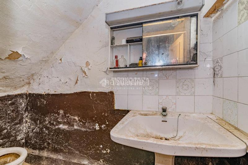 Foto 49744906-e272-423a-b6e1-e97c369380cd. Casa  en venta en Huétor Vega