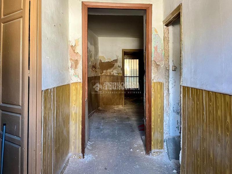 Foto d1be8e3c-52e6-4c15-83fb-57001b5fa922. Casa pareada casa en venta en la zubia en La Zubia Ciudad Zubia (La)