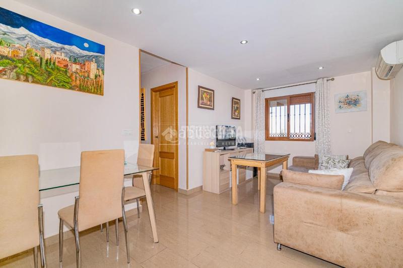 Foto 3355c9f8-94a8-4cf4-957c-b78e36e36218. Piso  en venta en la zubia en La Zubia Ciudad Zubia (La)